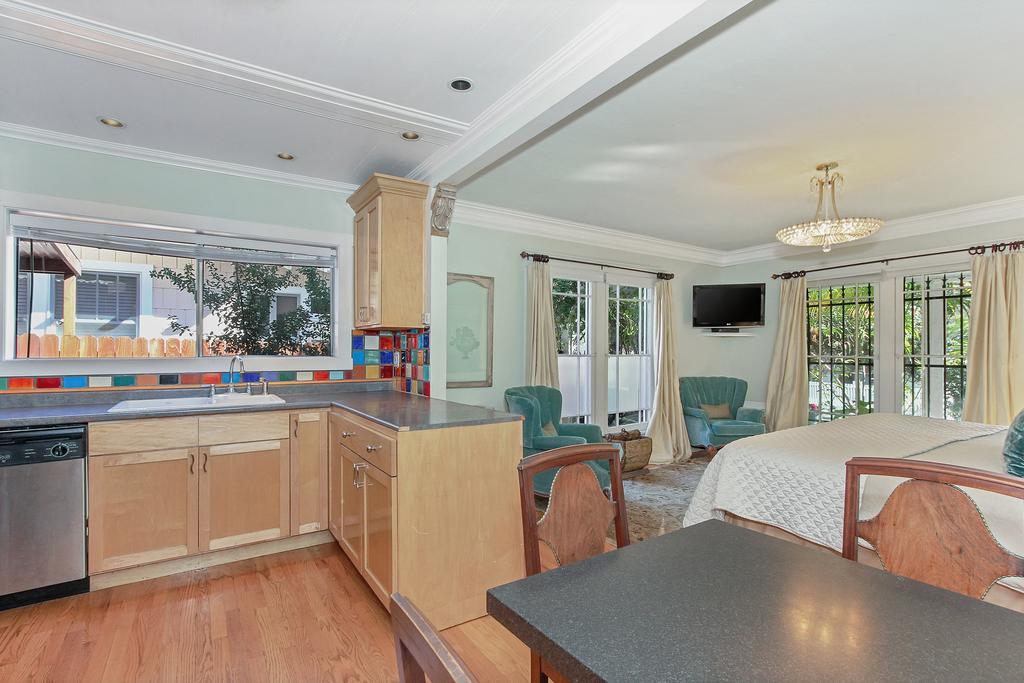 Hollywood Cottages Hébergement de vacances Los Angeles